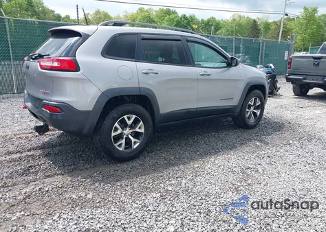 2017 Jeep Cherokee Trailhawk 4X4 from USA, damaged, VIN 1C4PJMBB9HW517257